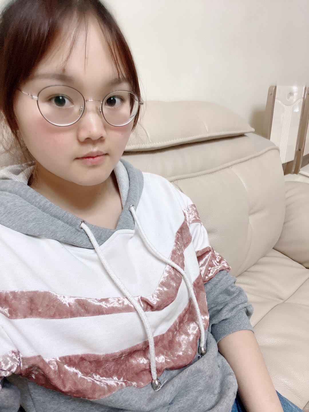 周女士照片