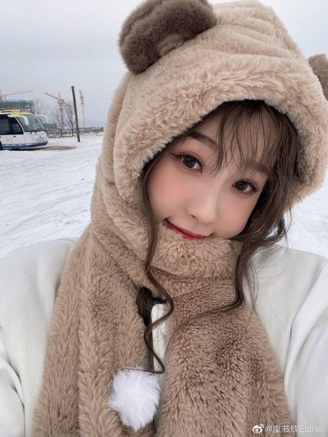 梁女士照片