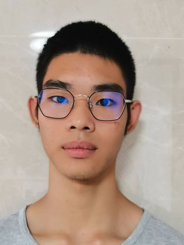 刘先生照片